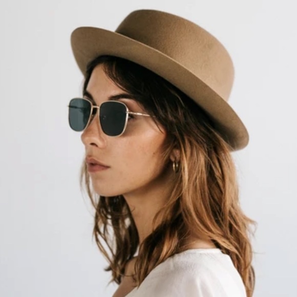 GIGI PIP Em - Square Aviator Sunglasses
